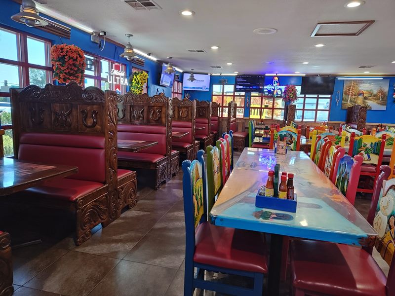 Mi Ranchito Restaurant SF Sahara Ave interior